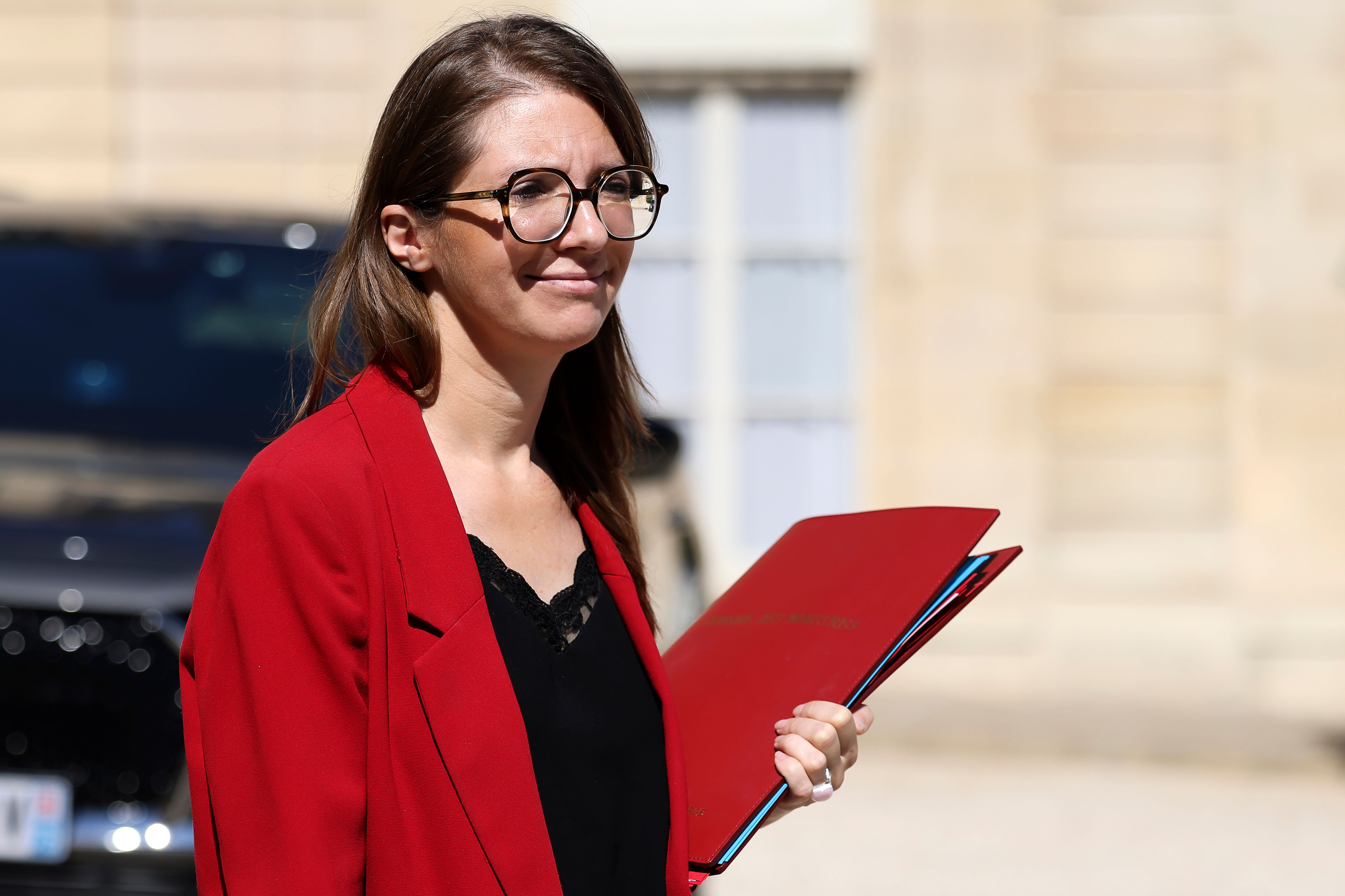 Antisémitisme et racisme : quelles sont les différences entre la loi Yadan et la loi d'Aurore Bergé ?
