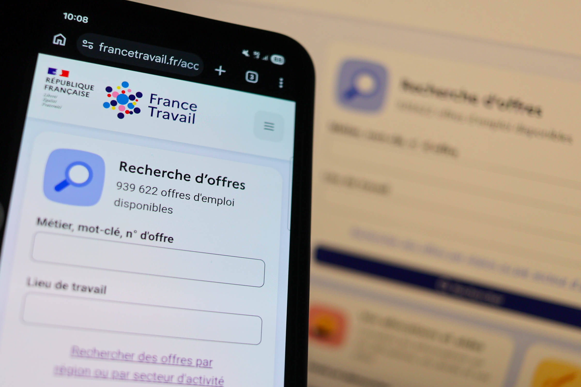 860 millions d'euros d'économies pour la France : l'Europe revoit les règles du chômage des frontaliers