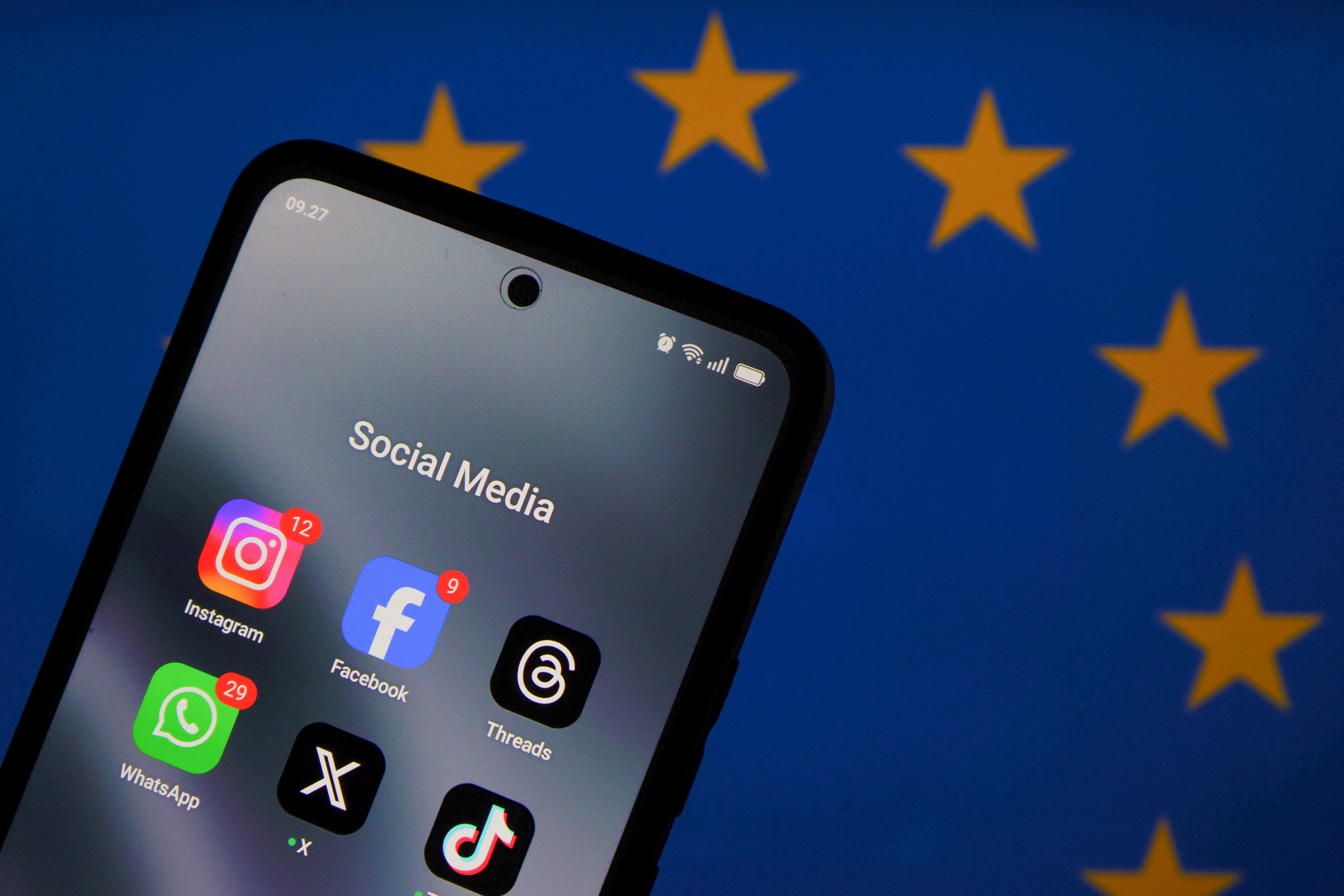 Soyez plus ennuyeux : le message de Bruxelles à Instagram et Facebook