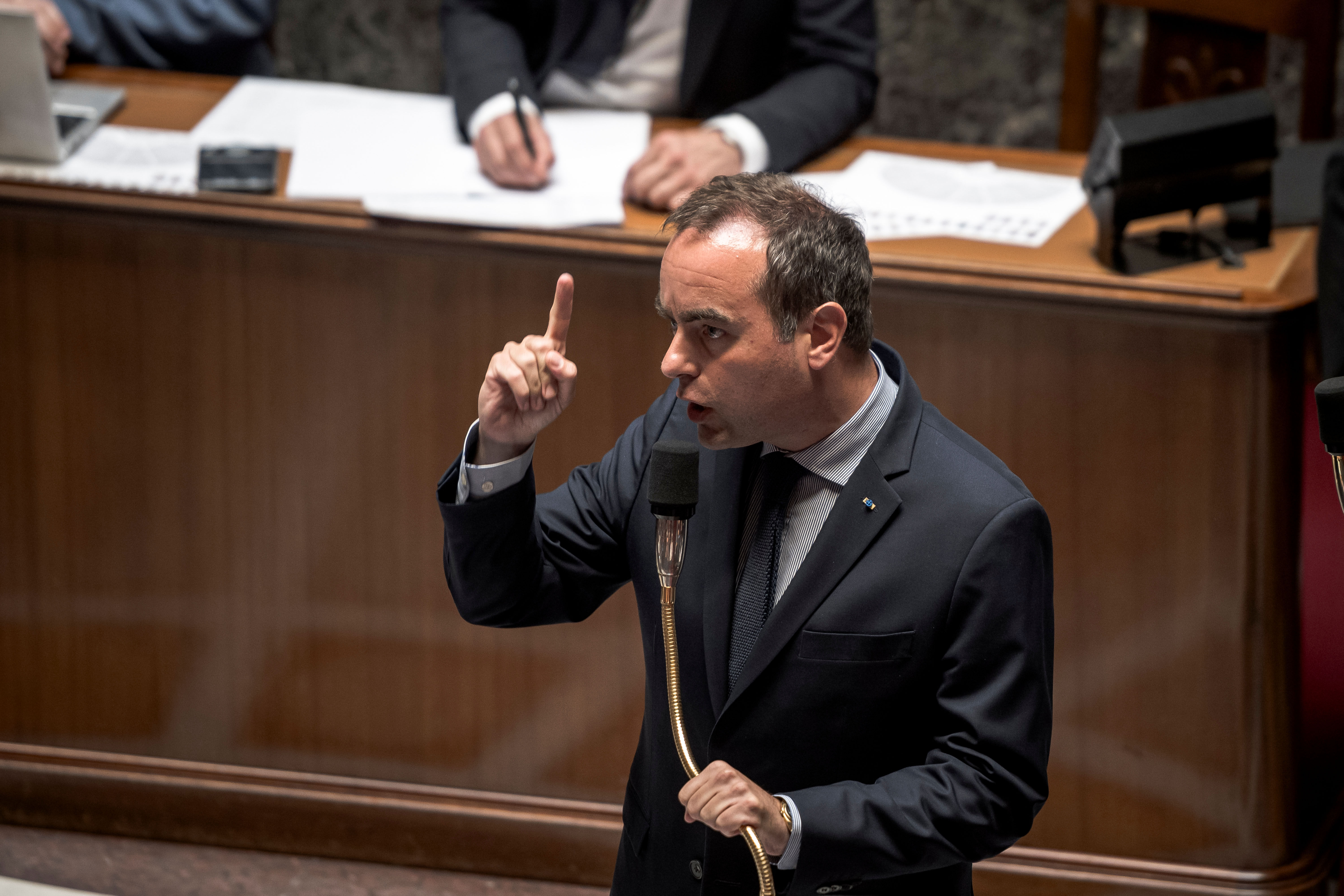Violences après le sacre européen du PSG : Lecornu veut faire payer « celui qui détruit »