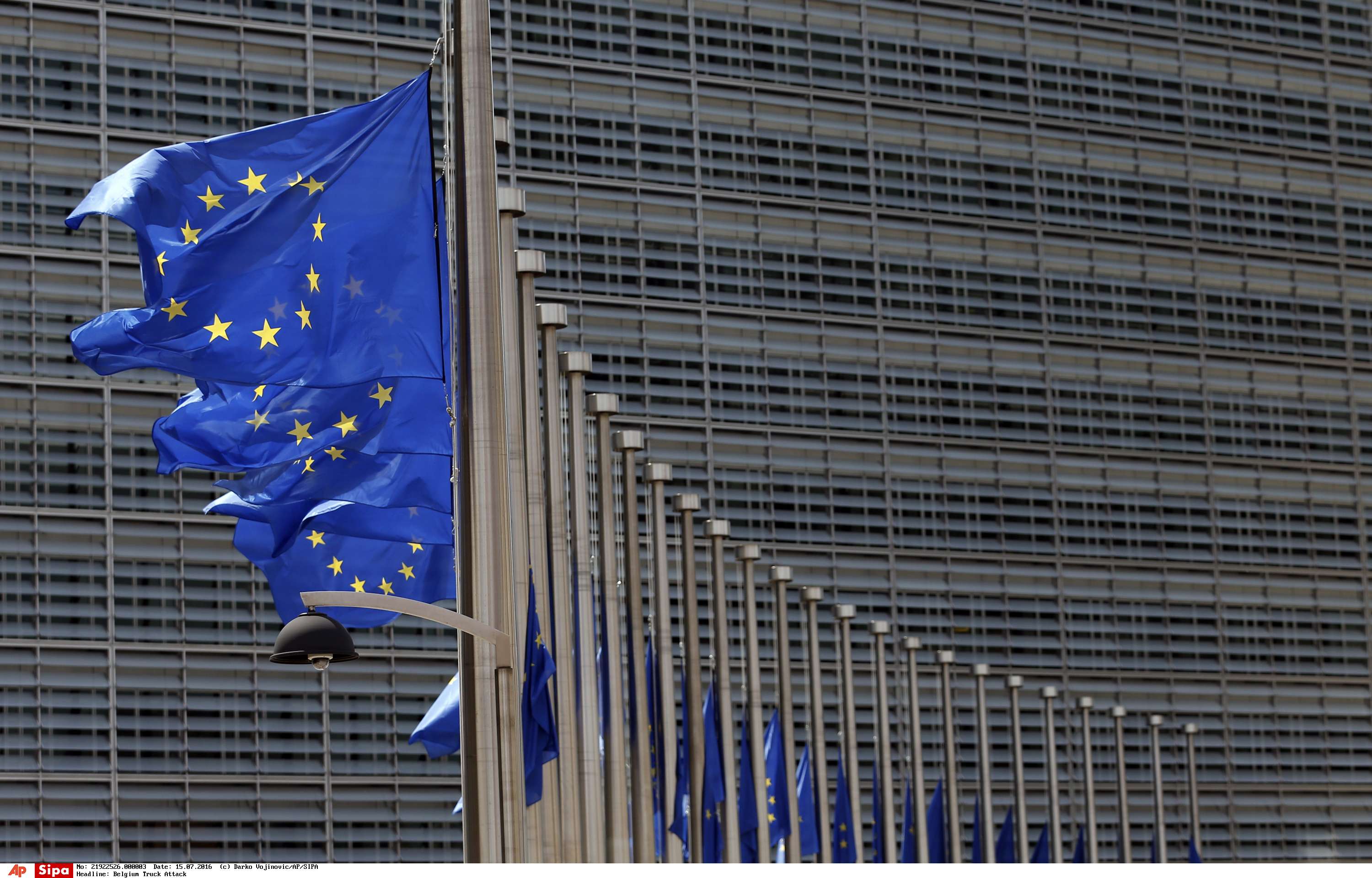 Les voisins de Donald Trump confirment leur lune de miel avec l’Europe