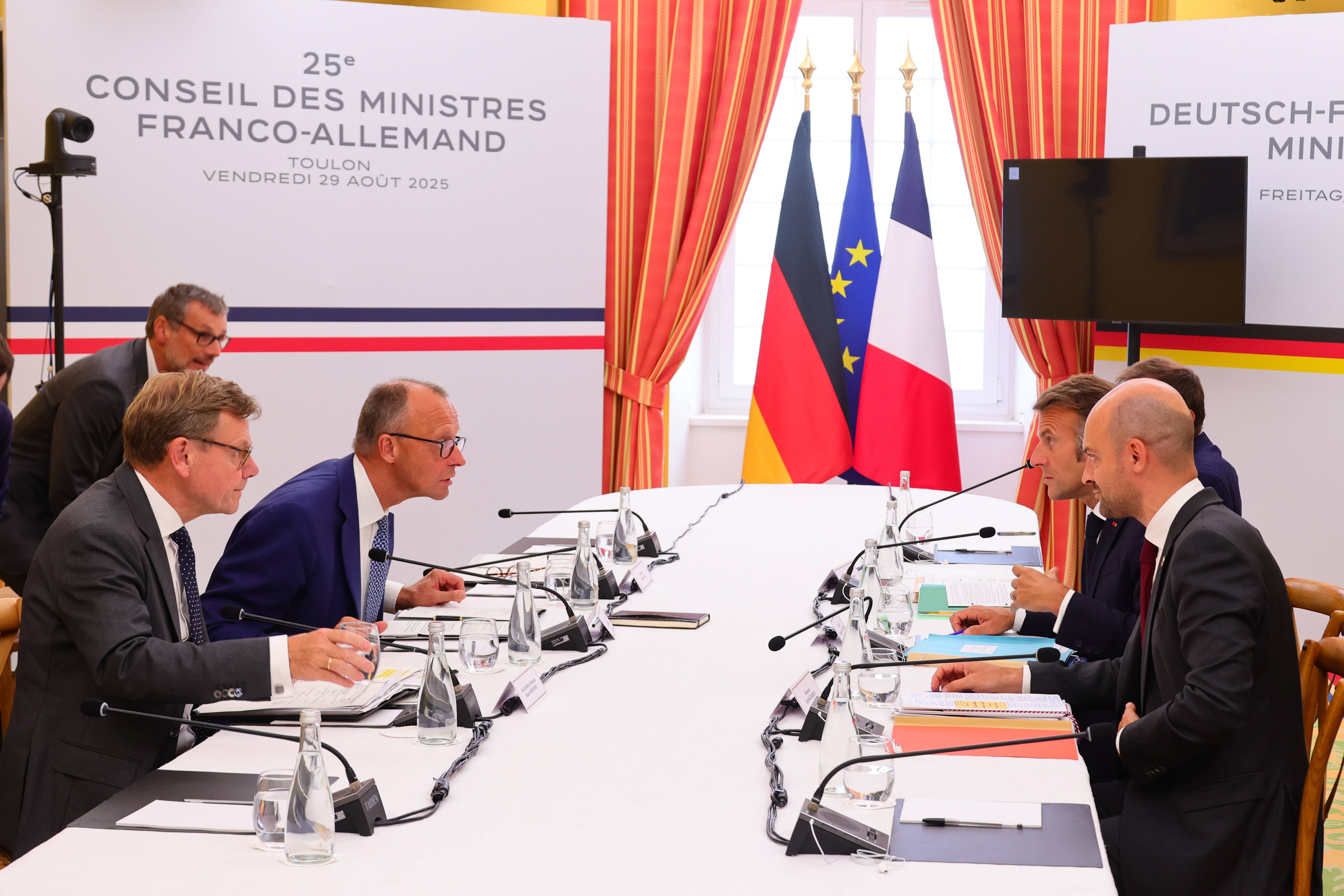 Coopération de défense : Paris et Berlin cherchent un rebond dans la dissuasion avancée