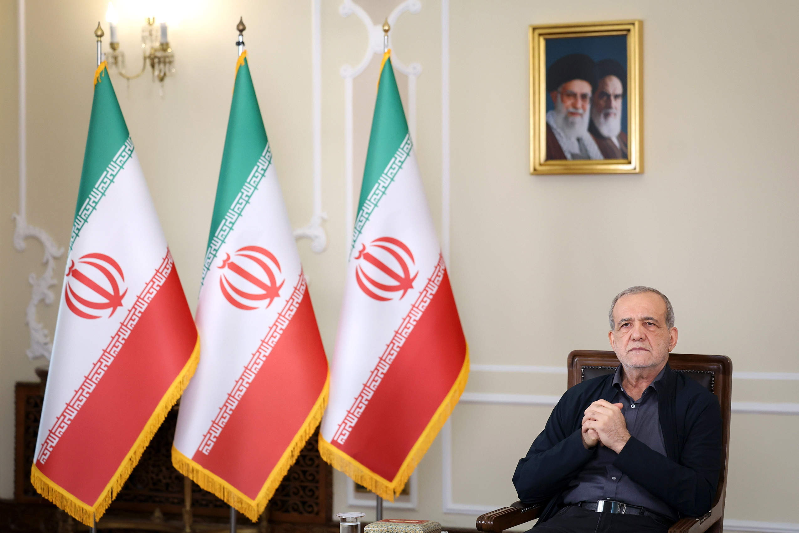 « En maintenant caché le Guide suprême, le régime iranien veut semer la confusion »
