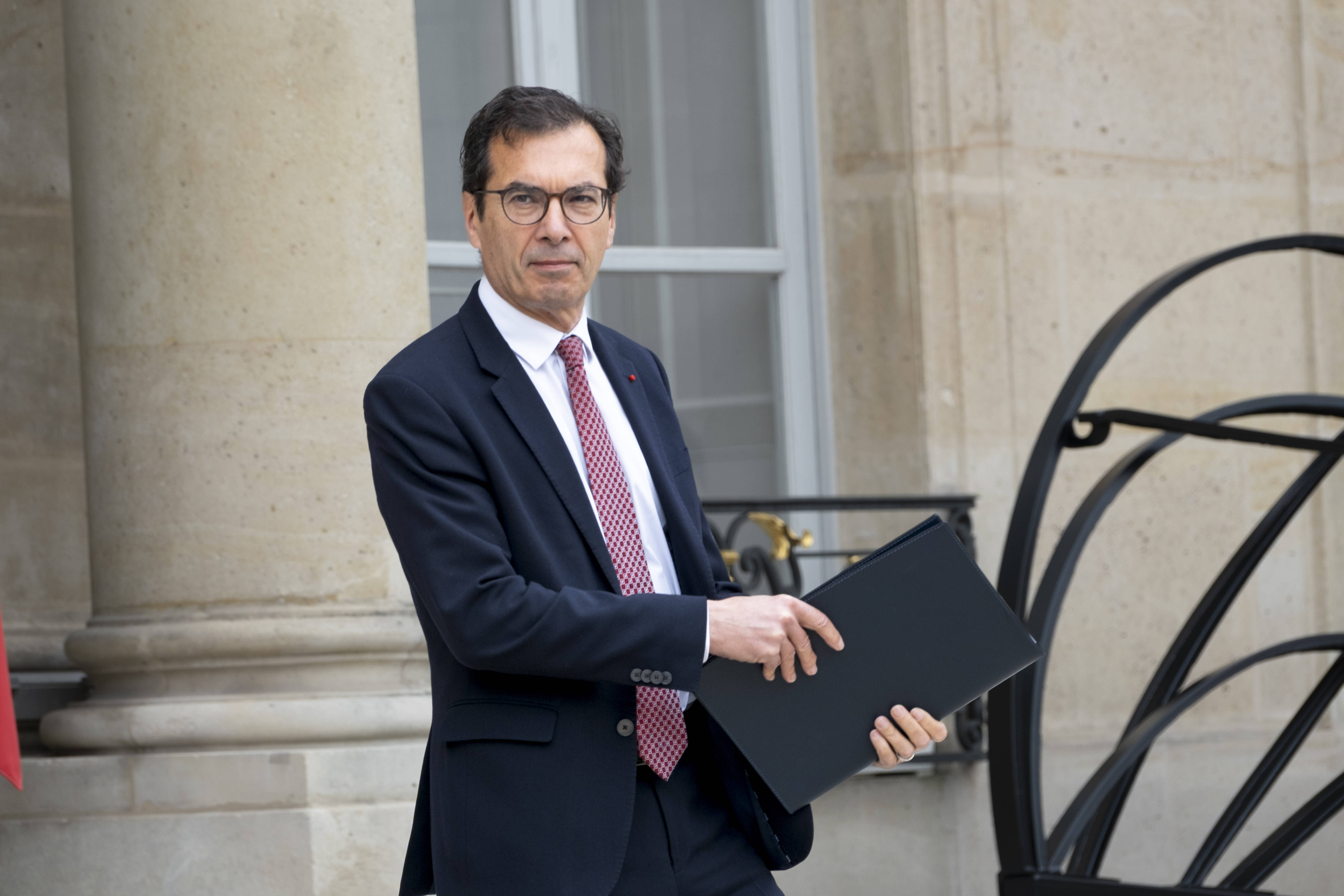 « L'Etat ne peut pas se substituer aux chefs d'entreprises » : la réponse de Jean-Pierre Farandou aux syndicats sur les salaires