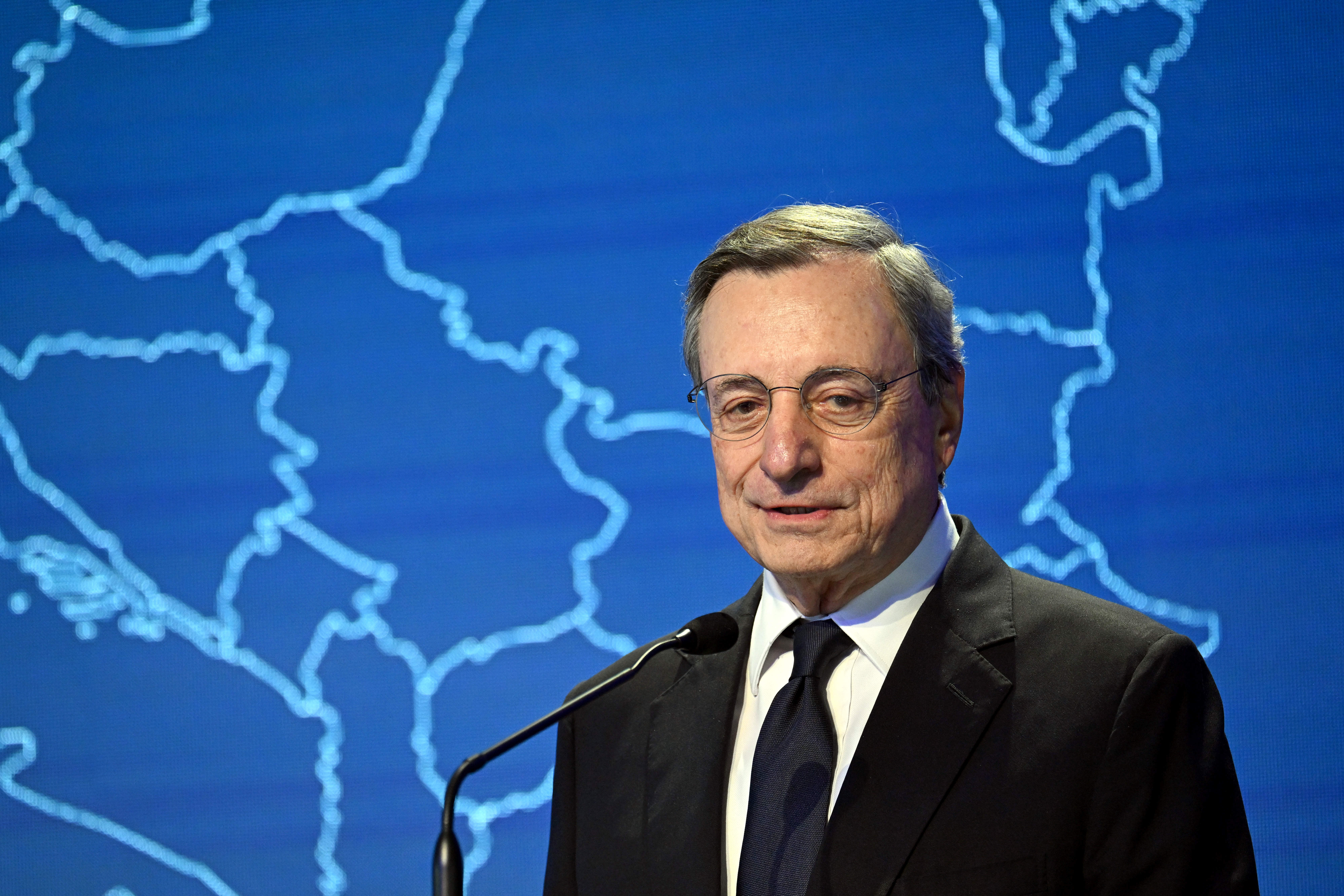 Mario Draghi de retour pour secourir une Europe « faible »
