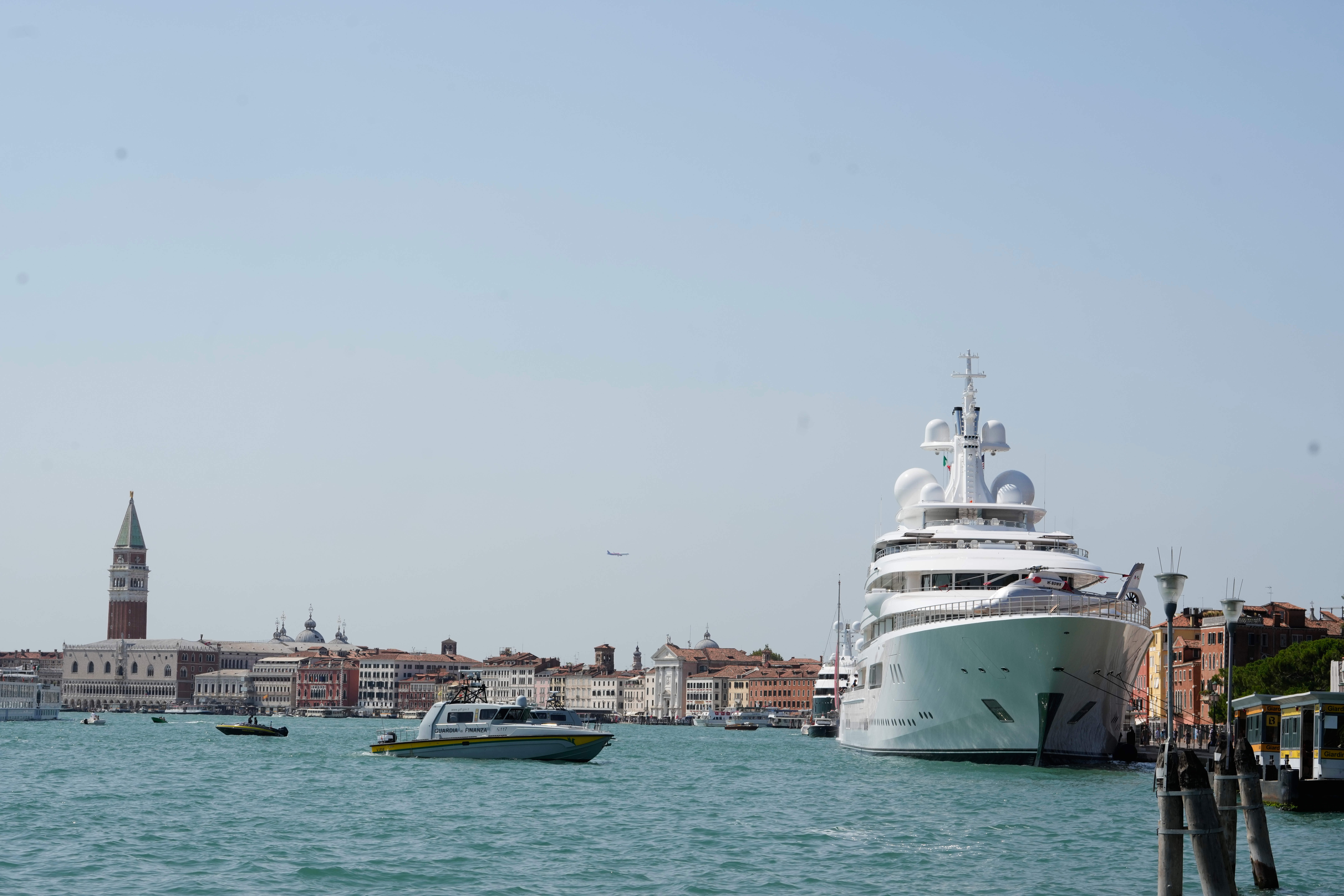 La croisière de l'ambassadeur de Trump n'amuse pas du tout les Italiens