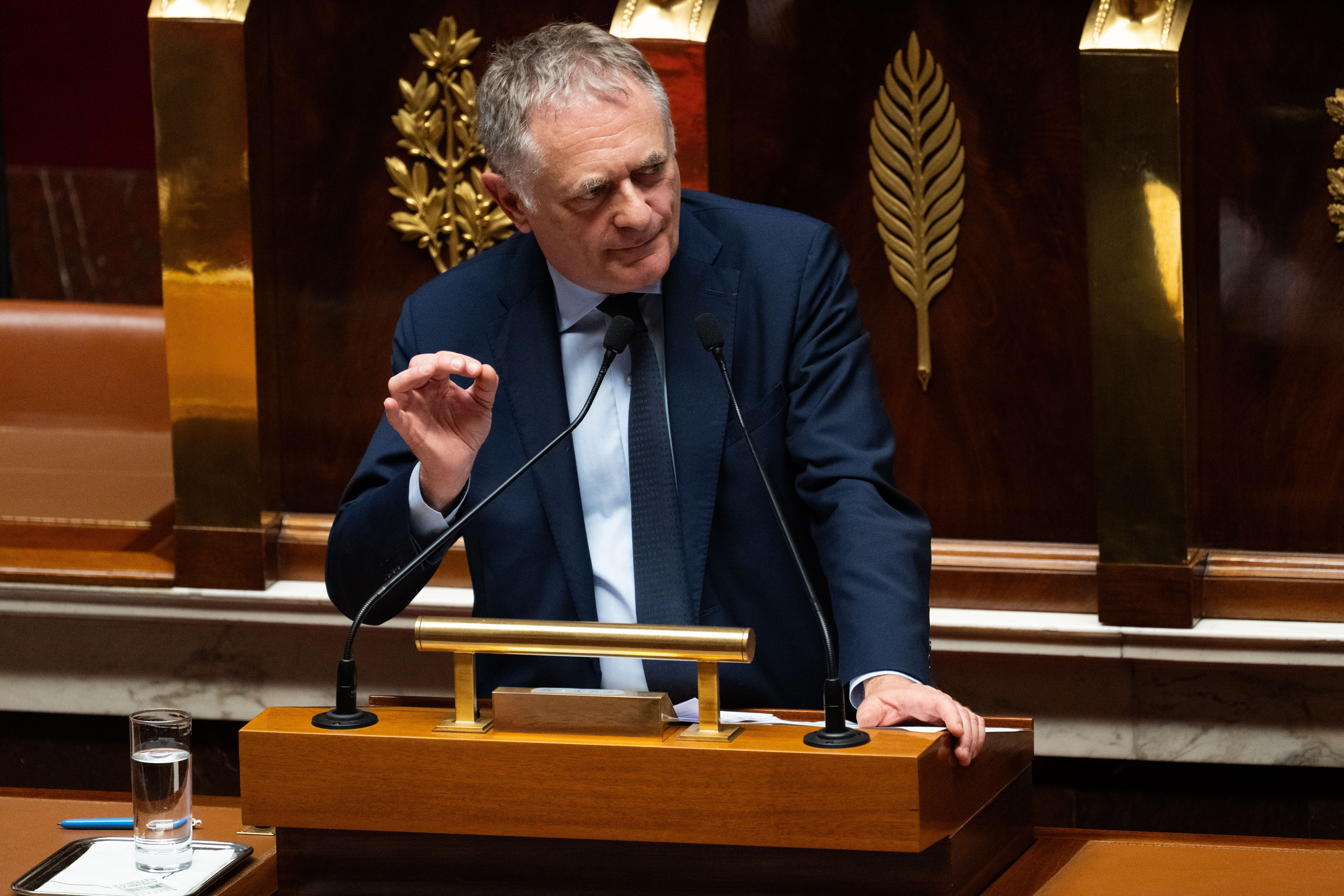 Comment Philippe Juvin voudrait revoir l'origine des déficits de la France