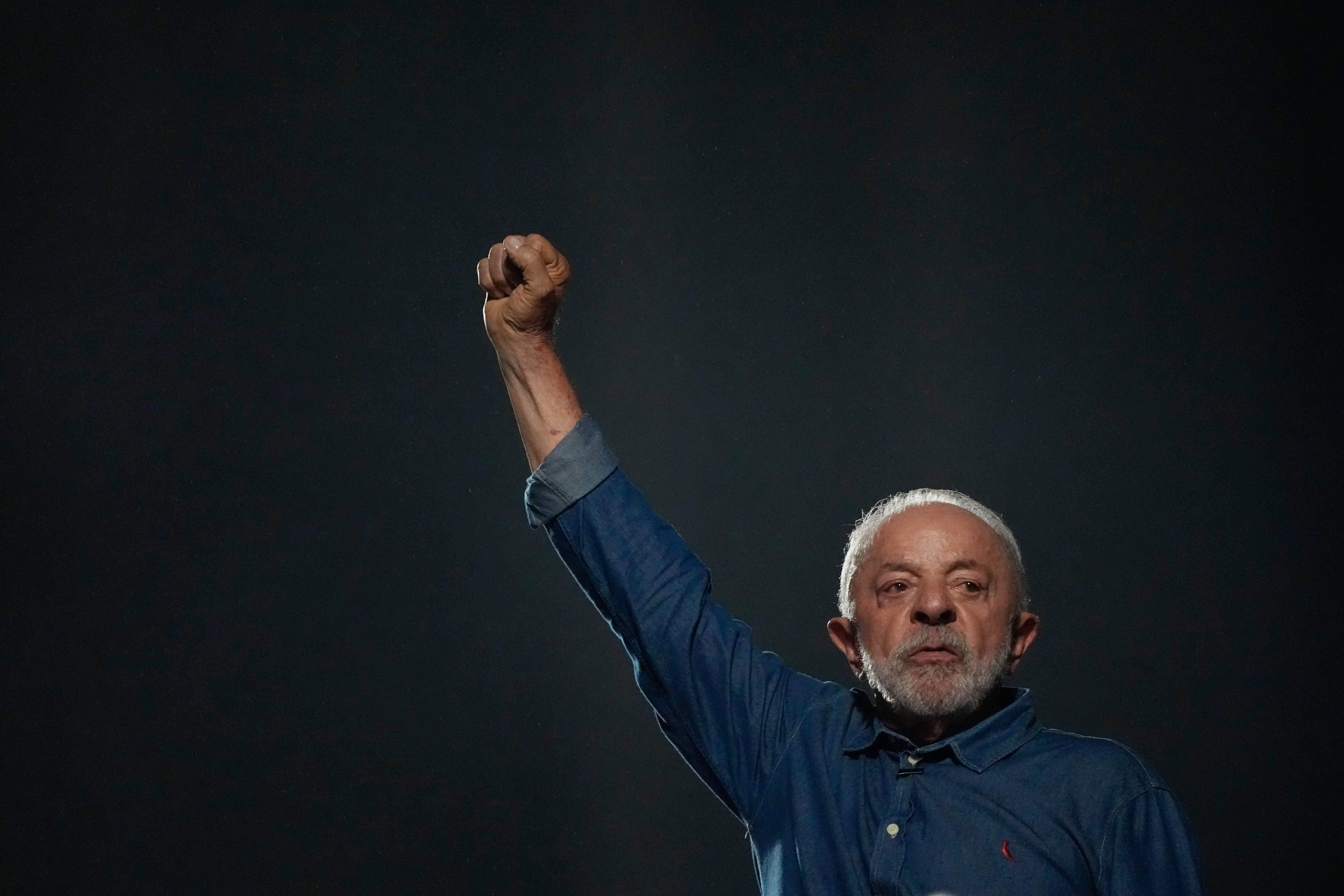 Lula réélu à la surprise générale au Brésil, Flavio Bolsonaro demande l’annulation du vote