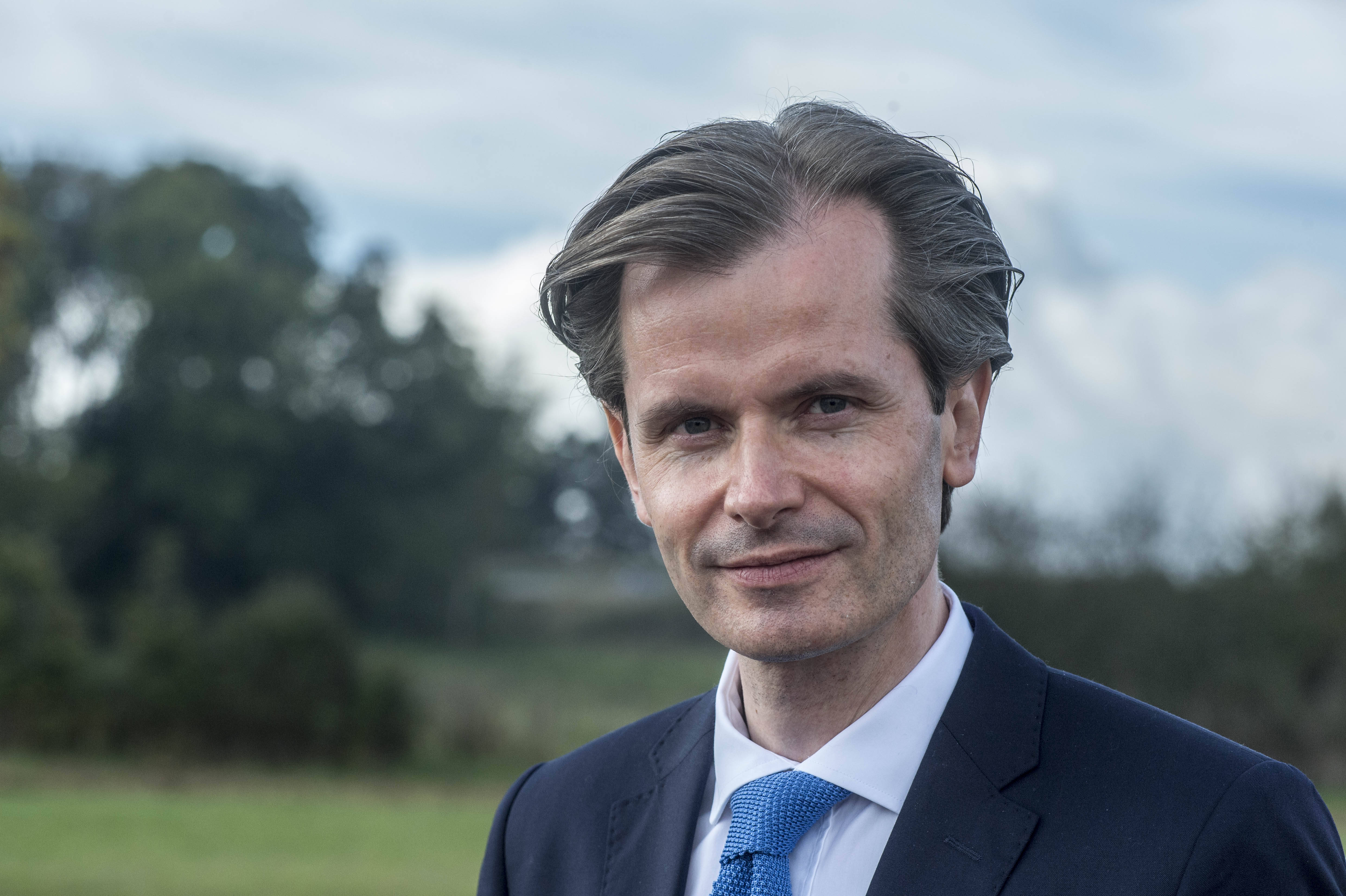 Guillaume Larrivé claque la porte de l’Office français de l’immigration