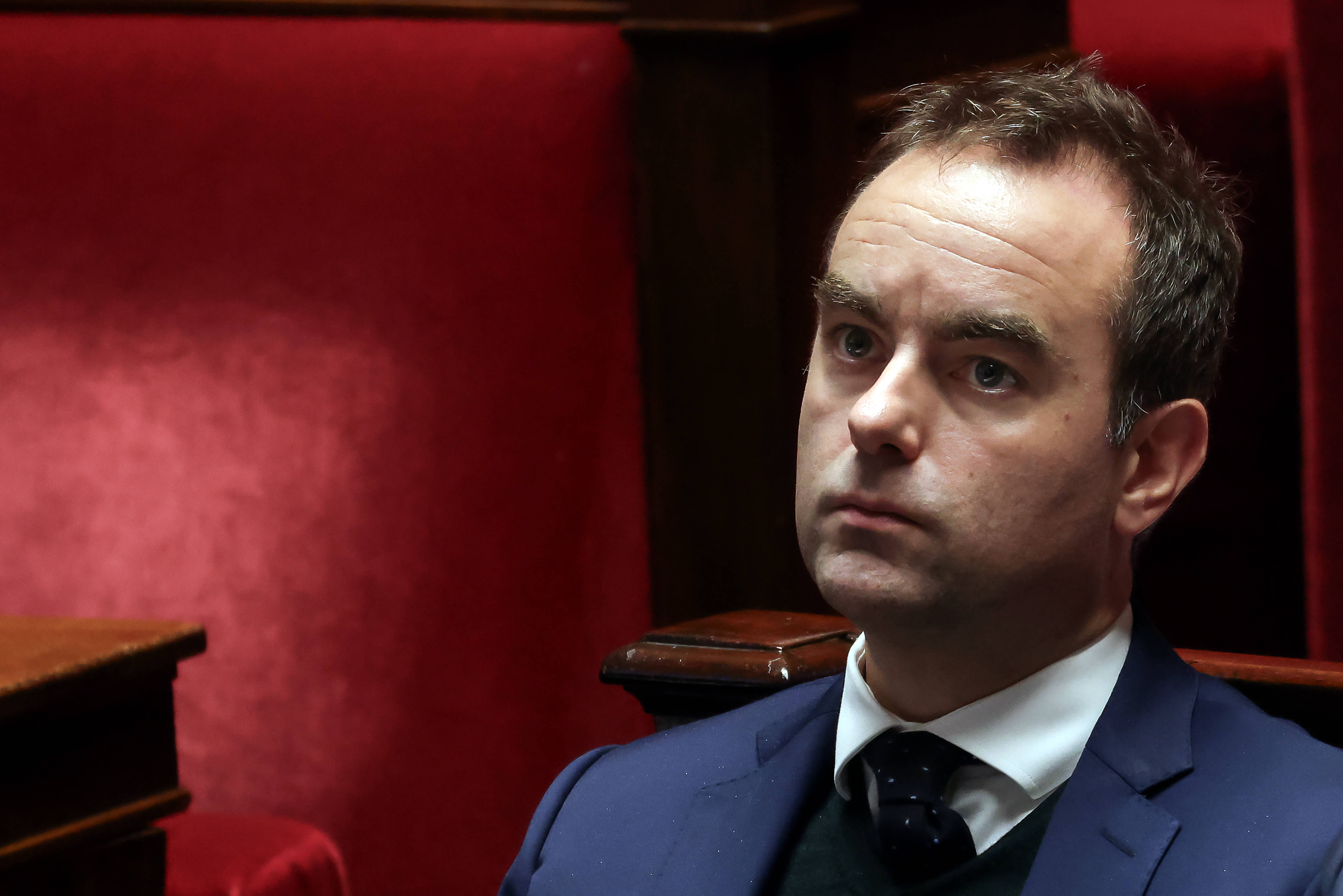 Edouard Philippe, CSG et réunion nocturne : la semaine acrobatique de Sébastien Lecornu