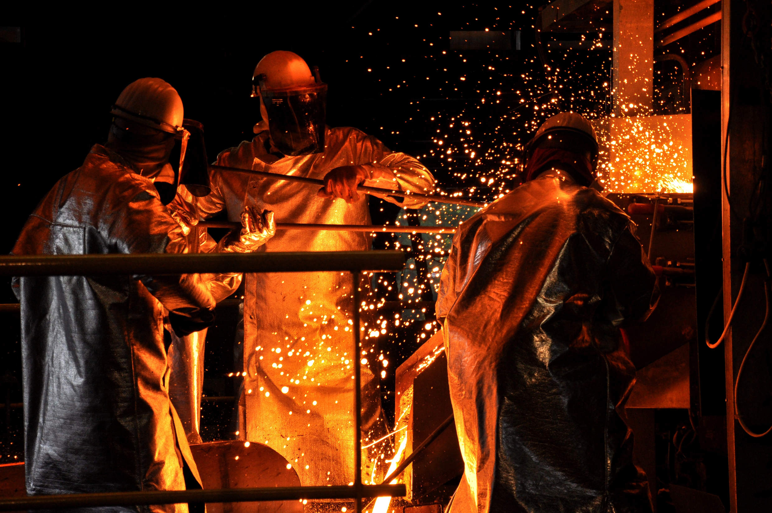 Eramet veut lever 500 millions d'euros et chute en Bourse