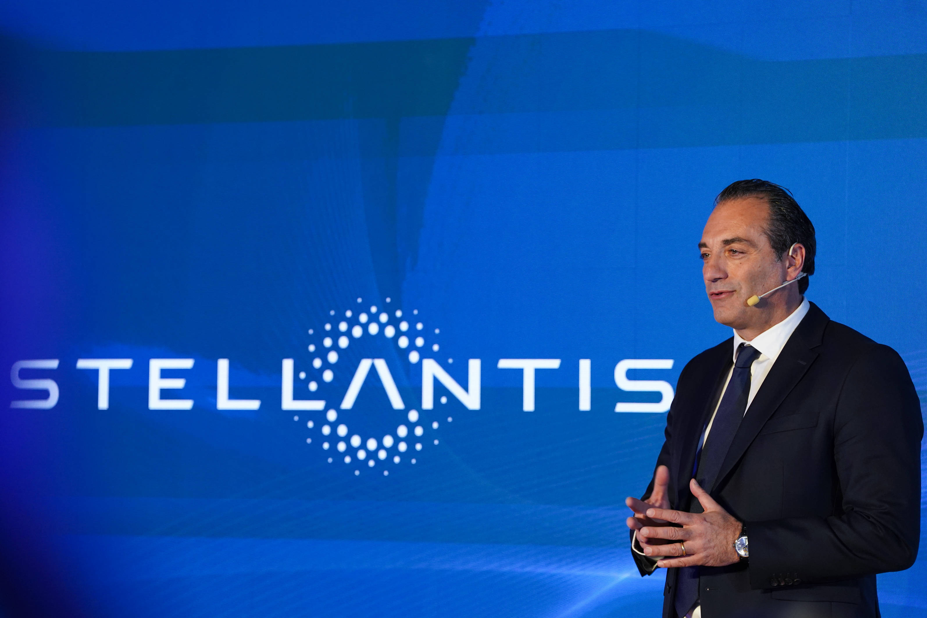 Stellantis dégaine un plan à 60 milliards d'euros pour se relancer
