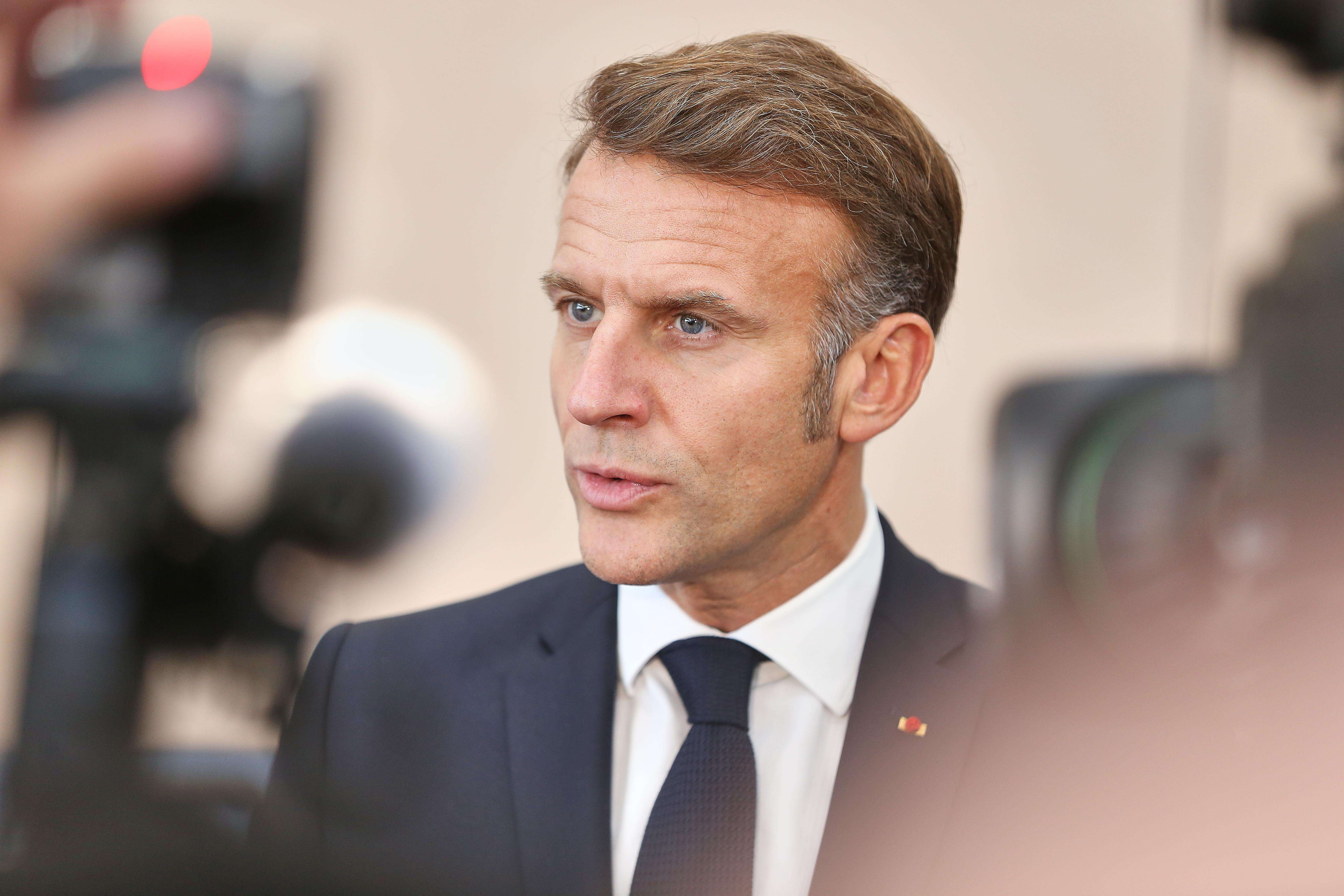Retraites : Emmanuel Macron perd une bataille, mais la guerre des idées continue