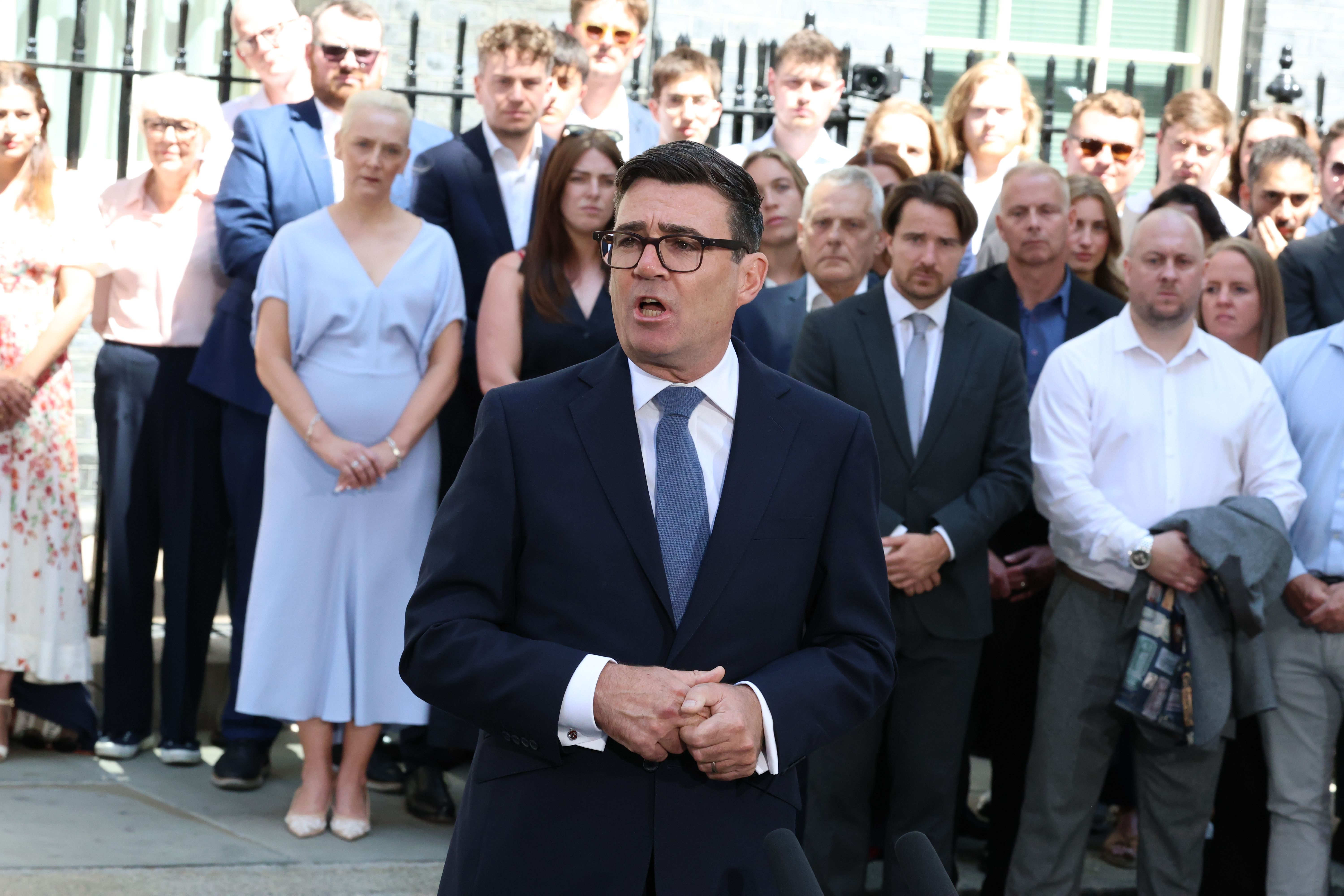 Royaume-Uni : ce que disent les premiers choix d’Andy Burnham
