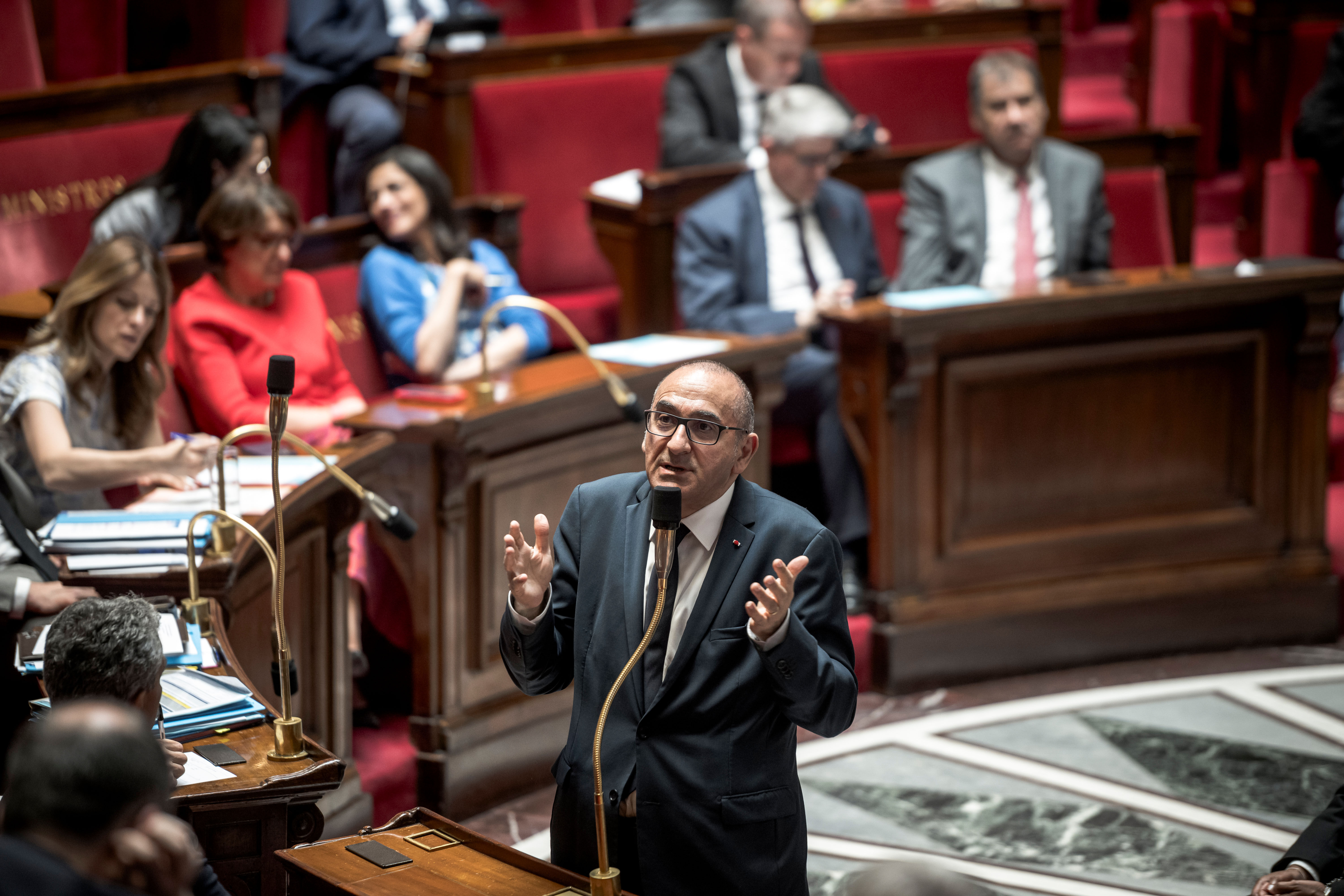 « Un permis de tuer » : pourquoi le texte sur l'usage des armes par les forces de l'ordre fait polémique