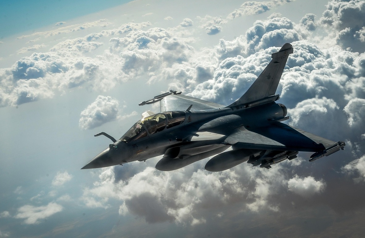 Les entreprises françaises font pleuvoir les contrats au sommet de l'IA en Inde