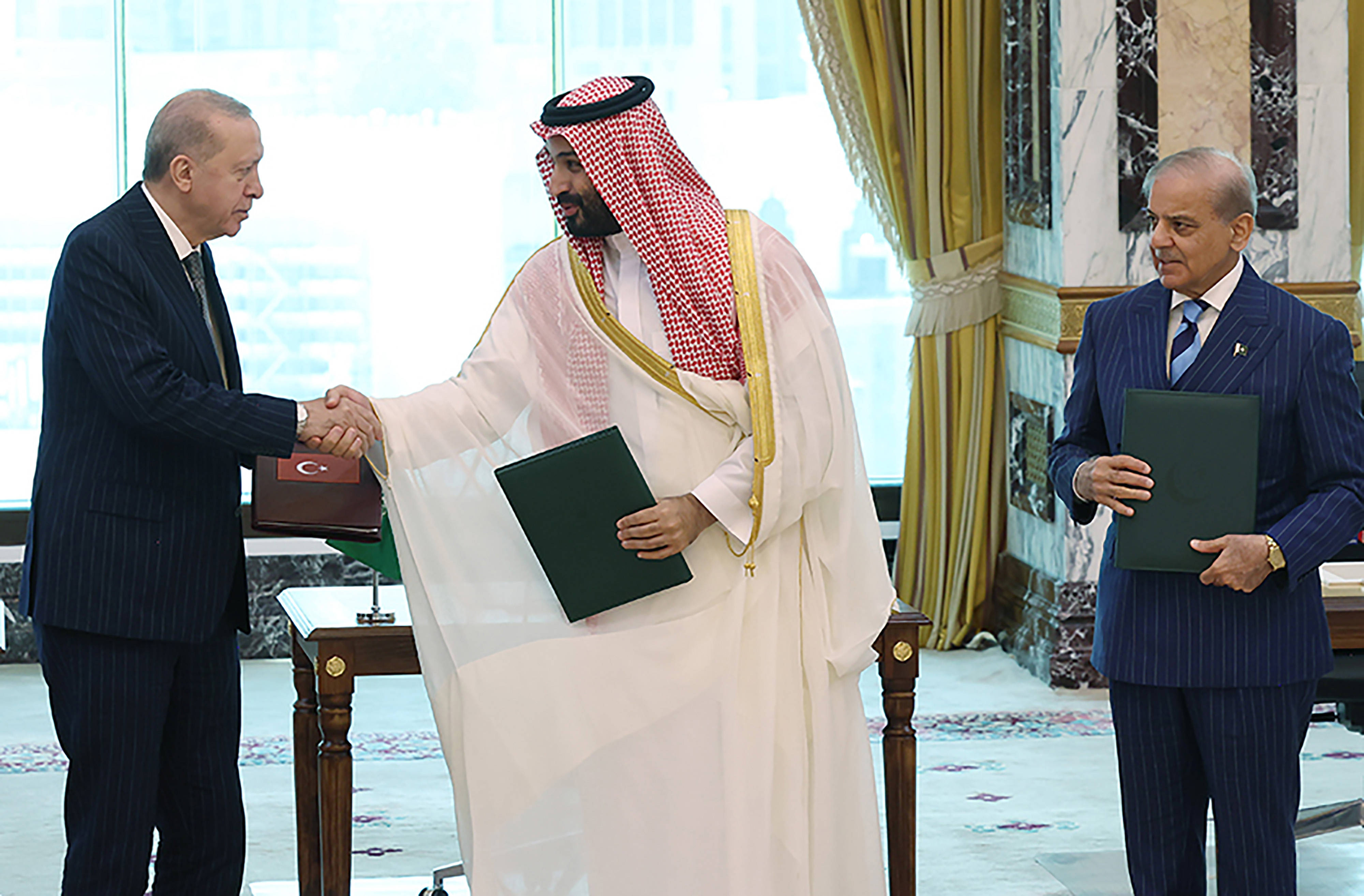 L'Arabie saoudite, la Turquie et le Pakistan ont-ils créé un Otan du Moyen-Orient ?