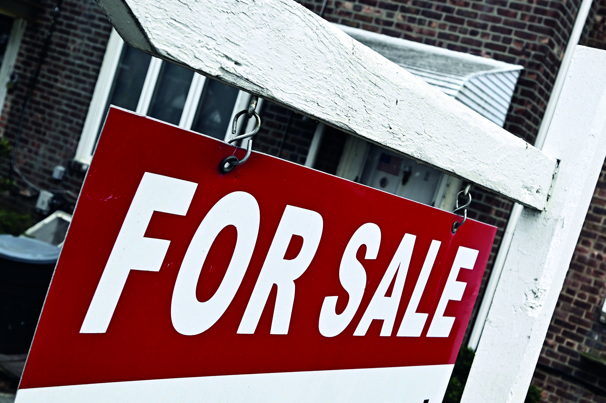 Les agents immobiliers abandonnent un marché qui tourne au ralenti