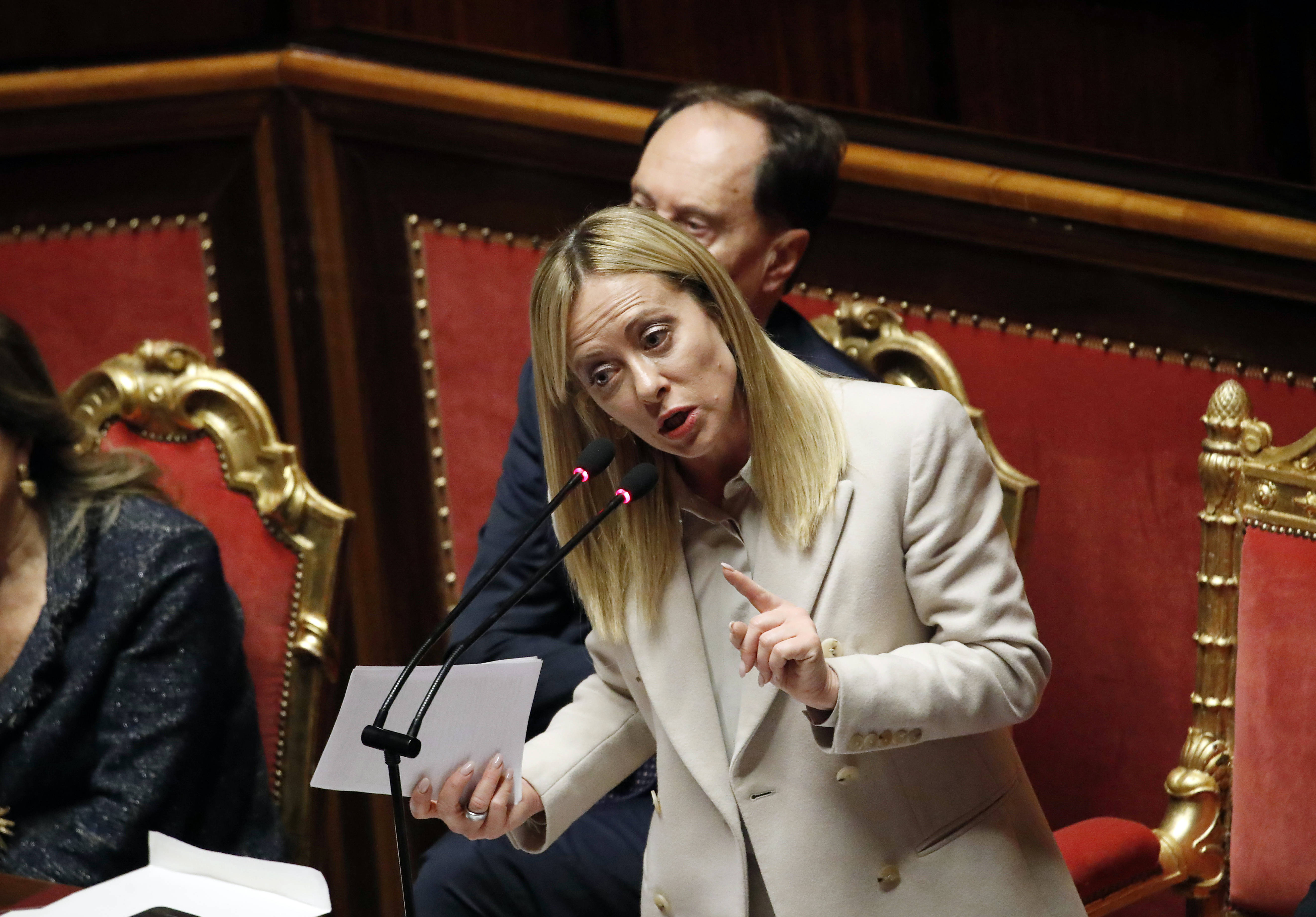 « Foutre la dette au feu » : les leçons italiennes d'une promesse économique inapplicable