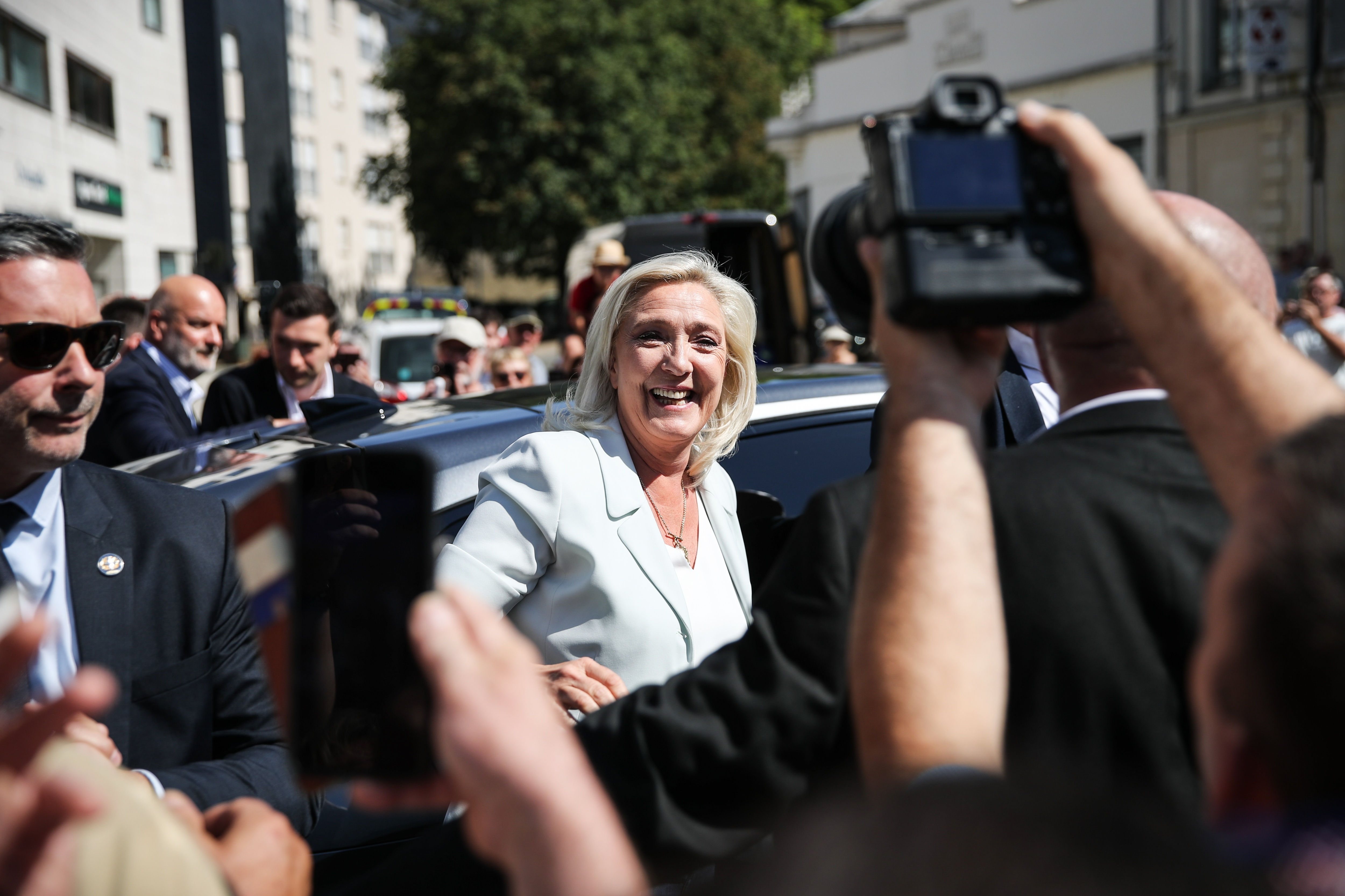 Marine Le Pen donnée gagnante au second tour de la présidentielle 2027 contre n'importe quel candidat, selon un sondage