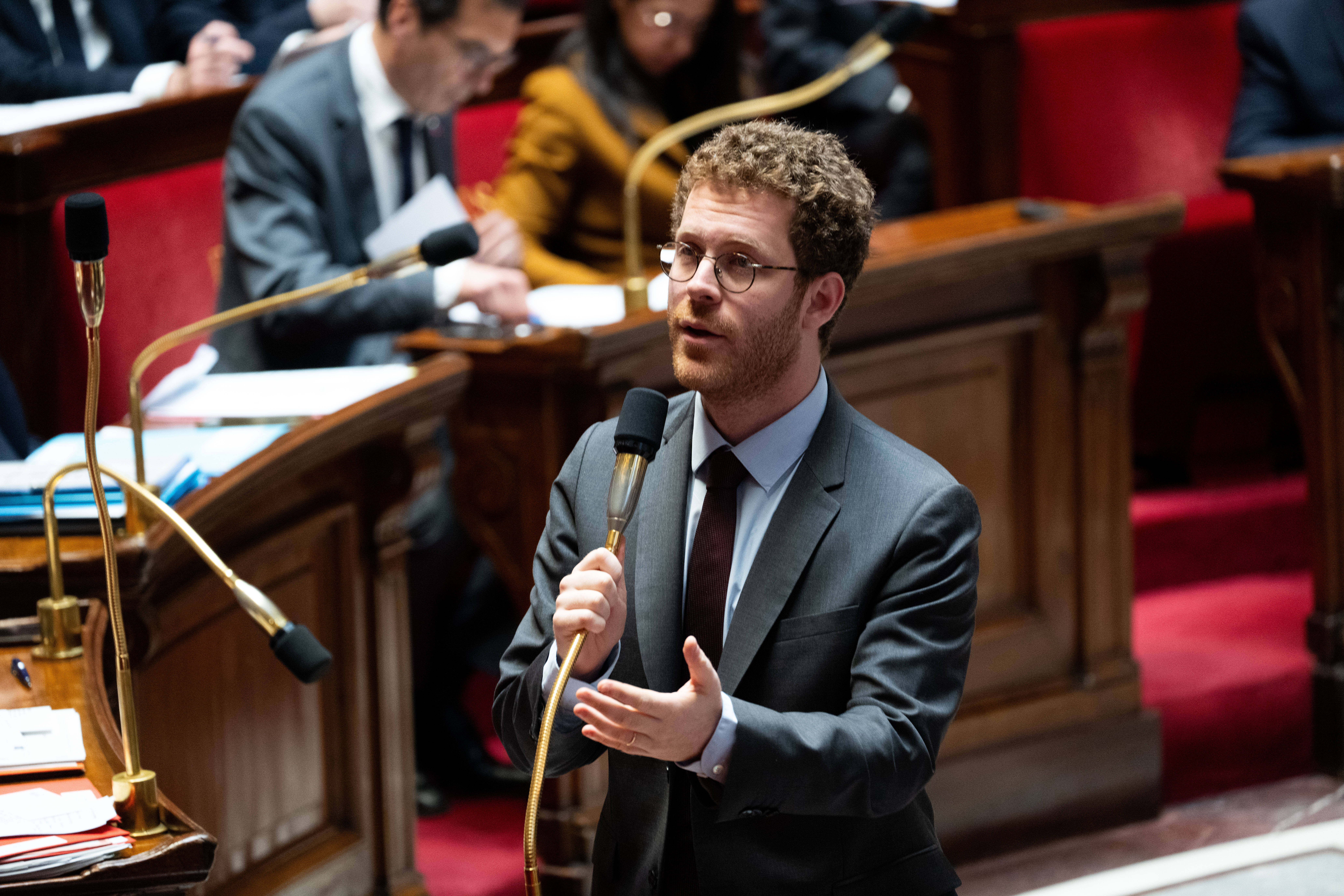 Gel des allègements de charges : le gouvernement assume un pari budgétaire risqué
