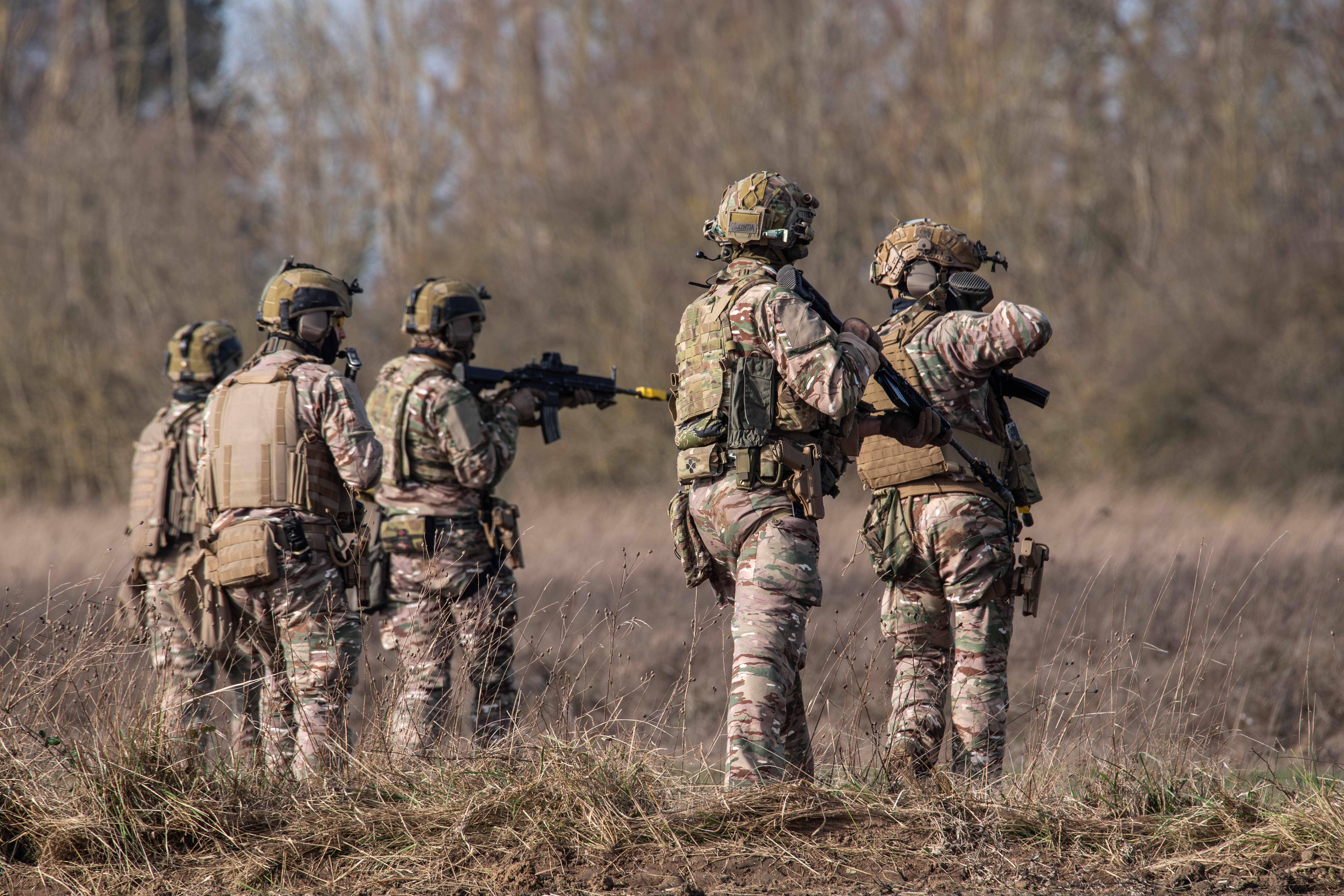 Programmation militaire : le Sénat adopte un texte amputé de