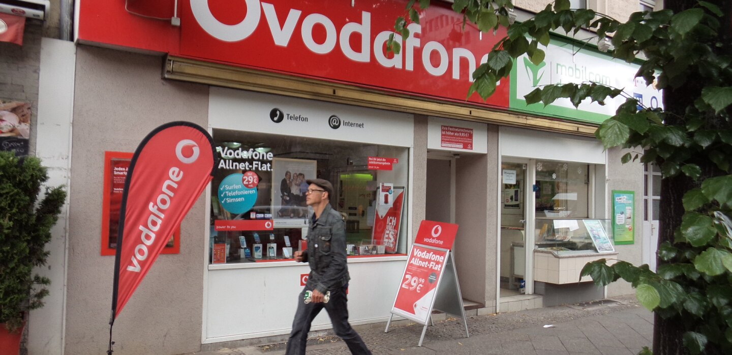 Xavier Niel va devenir le premier actionnaire de Vodafone