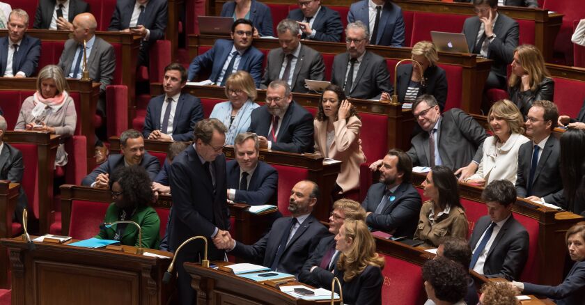 gilles-le-gendre-edouard-philippe-assemblee-sipa.jpg