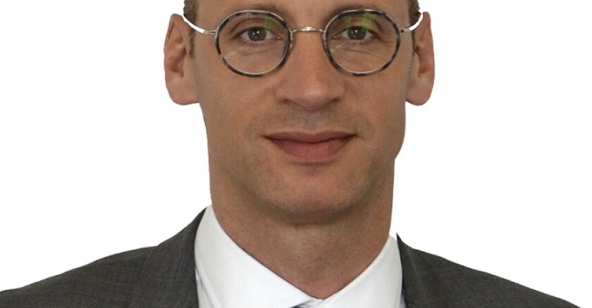 charles-ragons-droits-0.jpg