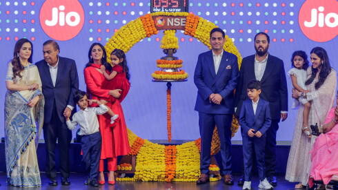 Jio Platforms Begins Trading at the NSE