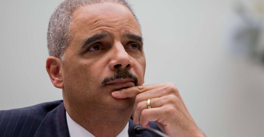 holder-pays-sipa.jpg