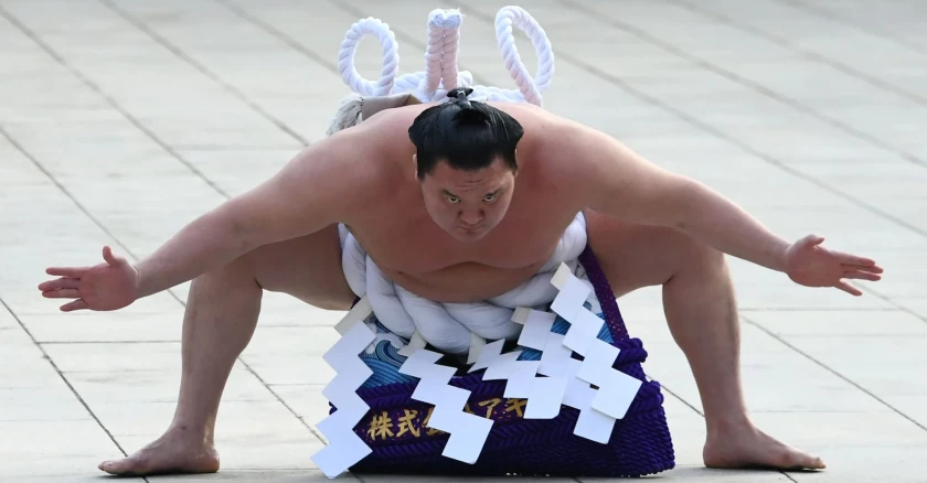 Sumo japonais.webp