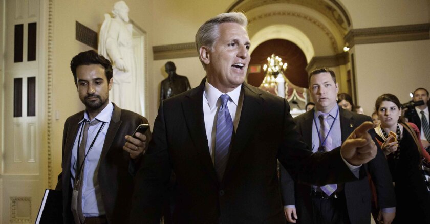 kevin-mccarthy-pays-sipa.jpg