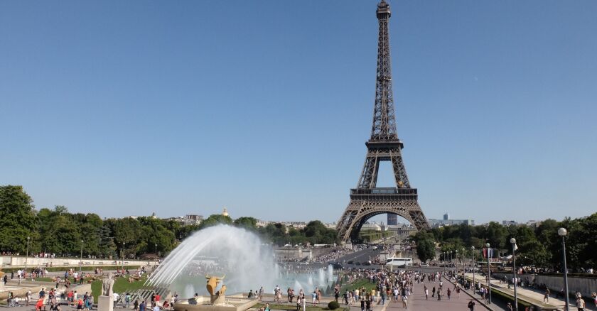 touriste-paris-trocadero-sipa.jpg