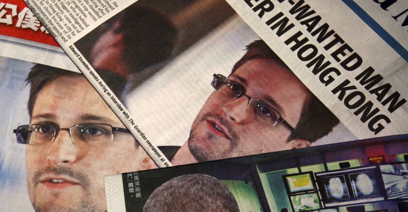 snowden-pays-reuters.jpg