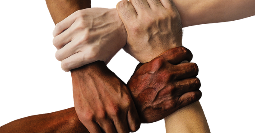 hands-g7bf5ea5ef-640.png
