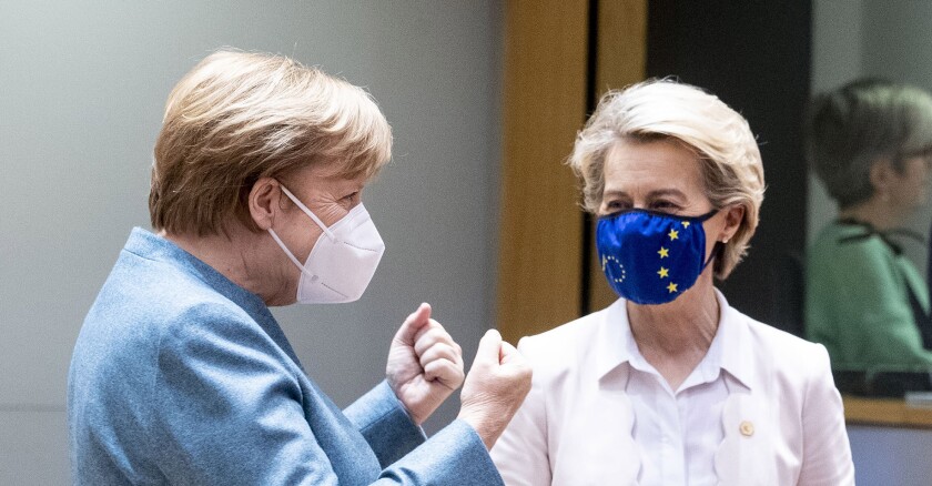 Ursula von der Leyen, la présidente de la Commission européenne, et Angela Merkel, la Chancelière allemande, lors du Conseil européen du 10-12-20.