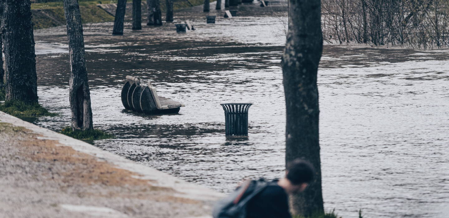 Pourquoi l'eau de pluie va coûter près de 2 milliards d'euros par an