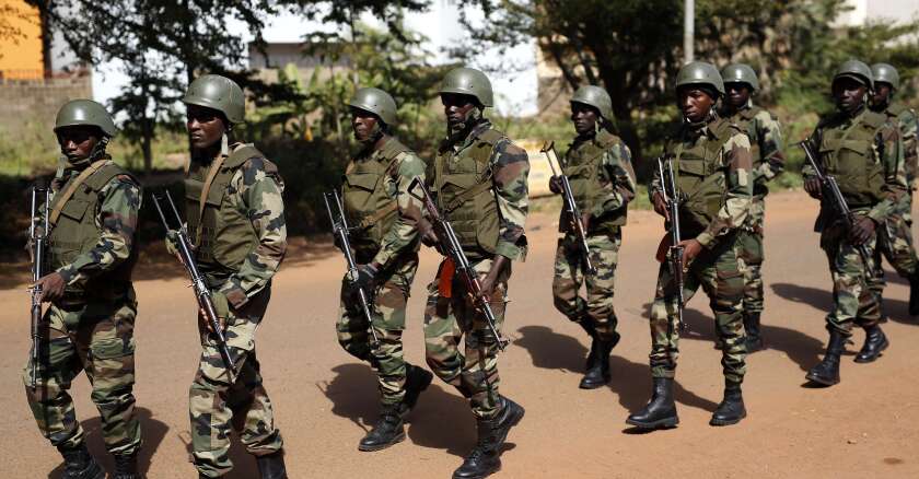 patrouille-de-militaires-a-bamako-au-mali-sipa.jpg