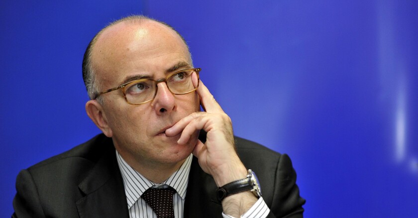 cazeneuve-pays-sipa.jpg