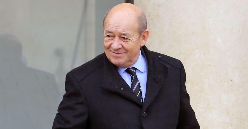 le-drian-pays-sipa.jpg