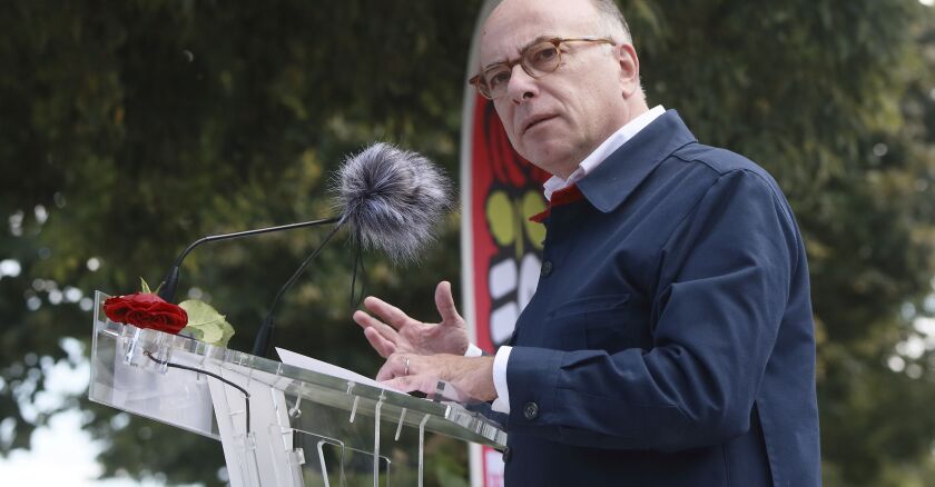 bernard-cazeneuve-sipa.jpg