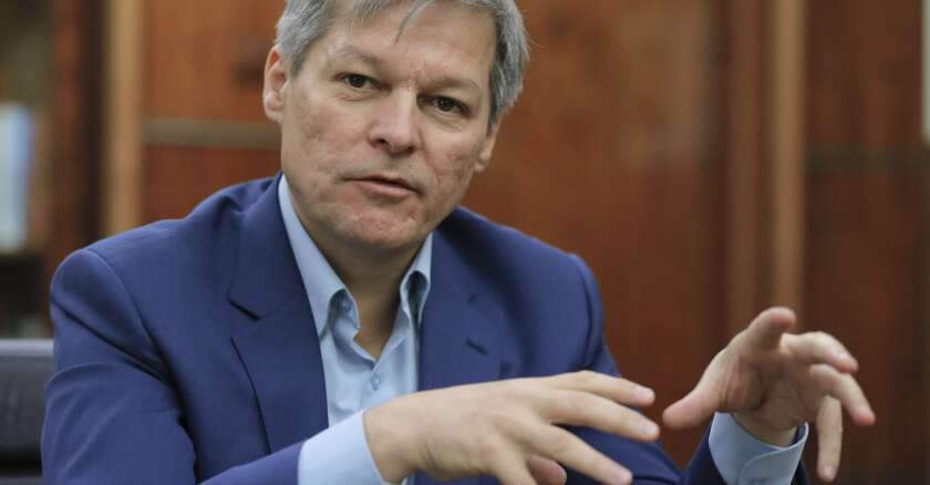 dacian-ciolos-sipa.jpg