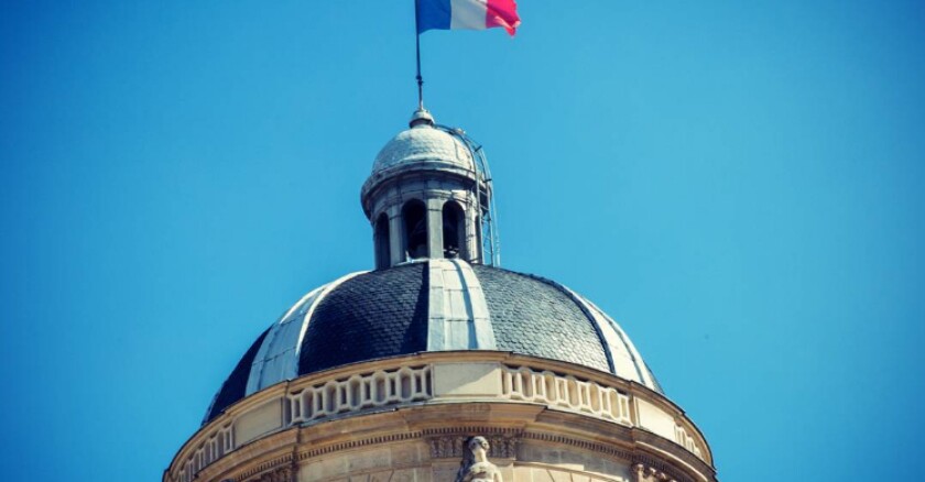 senat2.jpg