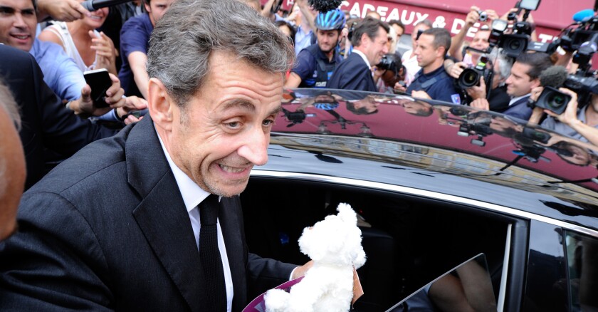 sarko-pays-reuters.jpg