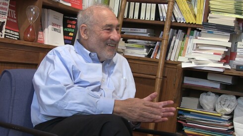 Joseph Stiglitz, prix Nobel d'économie et auteur de "Peuple, pouvoir & profits".