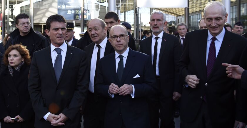 valls-le-drian-cazeneuve-sipa.jpg