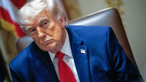 DC: President Trump Holds a Cabinet Meeting