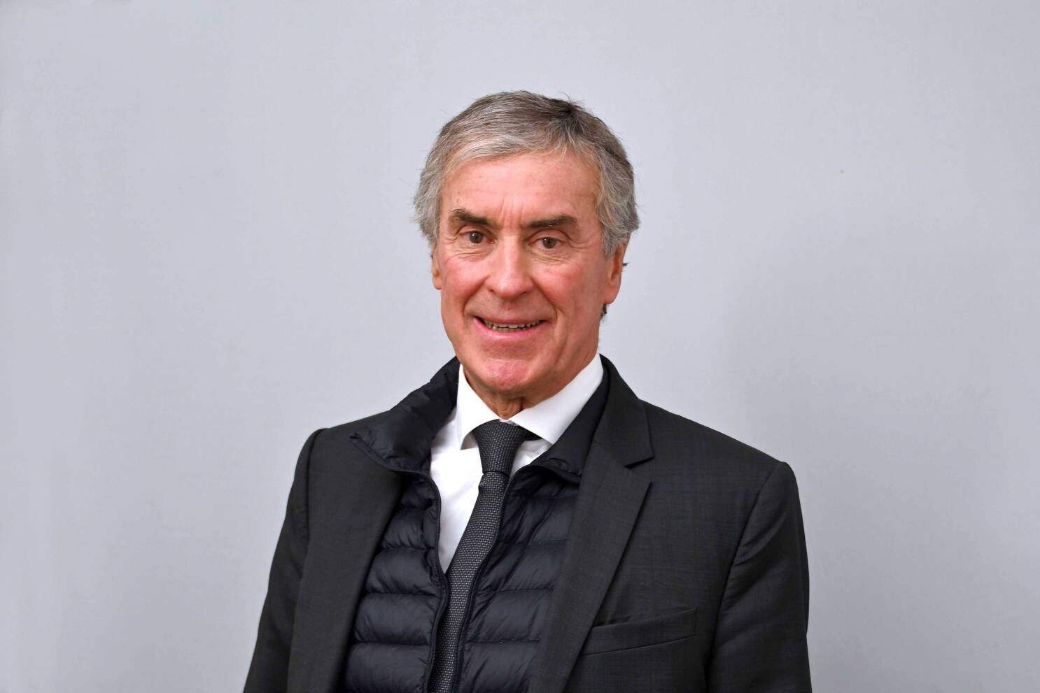 Jérôme Cahuzac prédit la mort politique de Jordan Bardella : l'étrange leçon d'un condamné pour fraude fiscale
