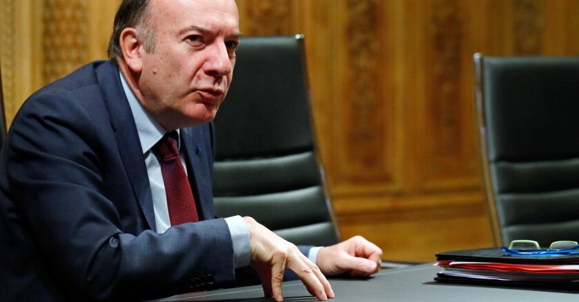 pierre-gattaz-pays-reuters.jpg